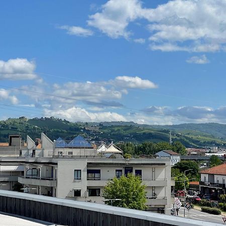 Borgo Divino Apartment Alba  Ngoại thất bức ảnh